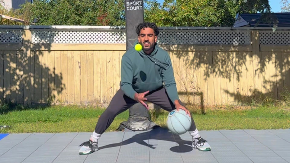 Tennis Ball - Double Crossovers